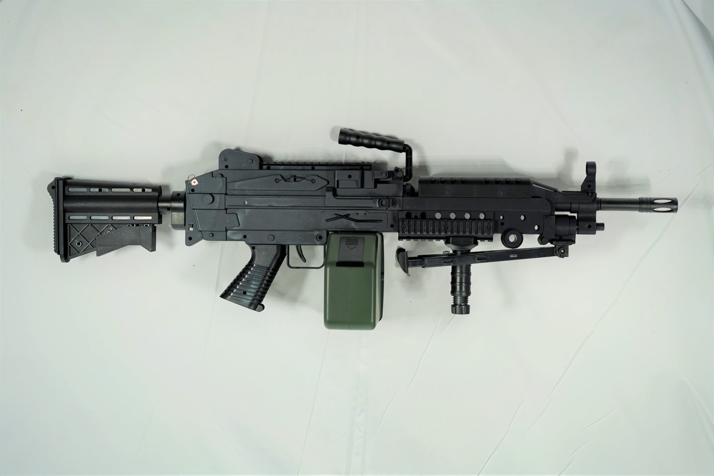 MACHINE GUNS